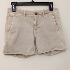 AMERICAN EAGLE | MIDI SUPER STRETCH SHORTS SIZE 2